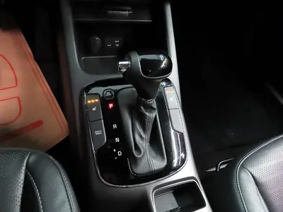 Kia K3 2016, 71350 км, за 5407.17 USD - фото 12