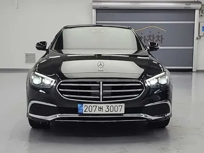 Mercedes-Benz E-Class 2021, 71531 км, за 23779.32 USD