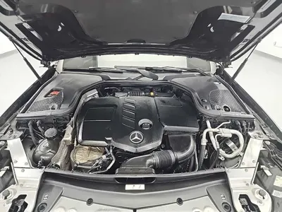 Mercedes-Benz E-Class 2021, 71531 км, за 23779.32 USD