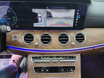 Mercedes-Benz E-Class 2021, 71531 км, за 23779.32 USD - фото 10