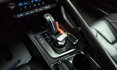 Hyundai Avante 2022, 77526 км, за 13787.44 USD - фото 9
