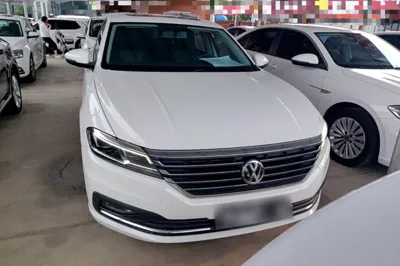 Volkswagen Lavida 2018, 77300 км, за 9693 USD