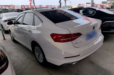 Volkswagen Lavida 2018, 77300 км, за 9693 USD
