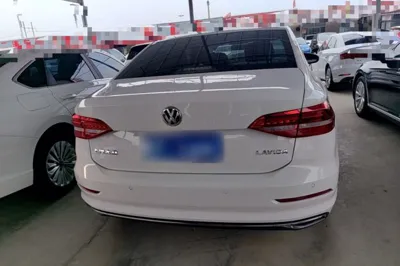 Volkswagen Lavida 2018, 77300 км, за 9693 USD