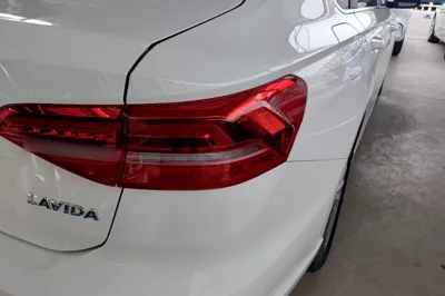 Volkswagen Lavida 2018, 77300 км, за 9693 USD - фото 9