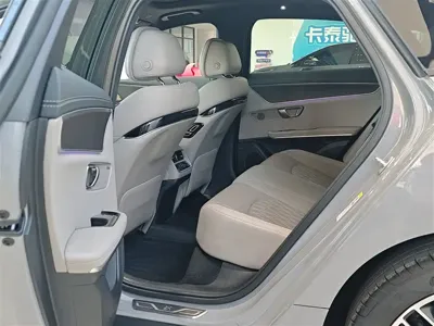 BYD Han 2025, 9000 км, за 21600.52 USD