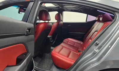 Hyundai Avante 2018, 98382 км, за 8336.62 USD - фото 12