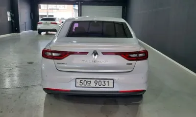 Renault-KoreaSamsung SM6 2016, 122000 км, за 3973.94 USD