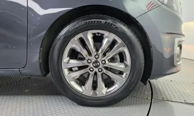 Kia Canival 2015, 174181 км, за 6498.62 USD