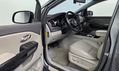 Kia Canival 2015, 174181 км, за 6498.62 USD - фото 12