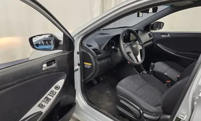 Hyundai Accent 2016, 81677 км, за 3216.49 USD - фото 10