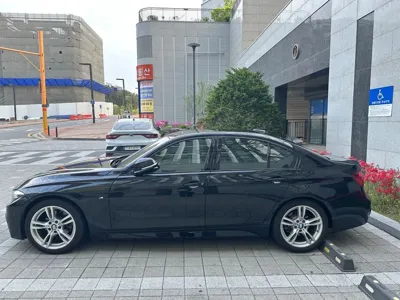BMW 3-Series 2018, 111000 км, за 12295.09 USD