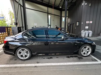 BMW 3-Series 2018, 111000 км, за 12295.09 USD