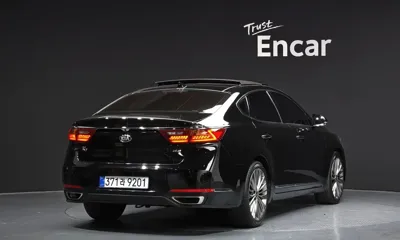 Kia K7 2017, 89231 км, за 5807.94 USD