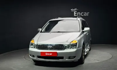 Kia Canival 2014, 112188 км, за 2636.27 USD