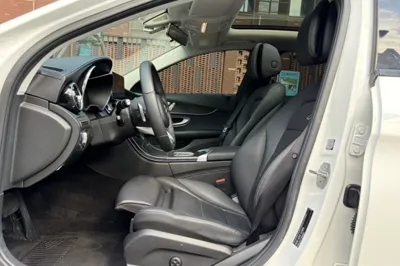 Mercedes-Benz C-Class 2021, 68800 км, за 22849 USD - фото 35