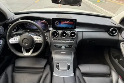 Mercedes-Benz C-Class 2021, 68800 км, за 22849 USD - фото 38