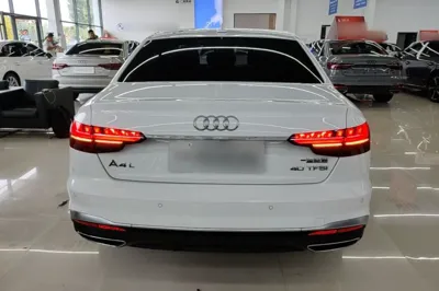 Audi A4L 2020, 70500 км, за 20264 USD