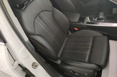 Audi A4L 2020, 70500 км, за 20264 USD - фото 19