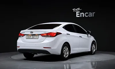 Hyundai Avante 2014, 139676 км, за 2781.45 USD