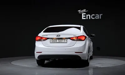 Hyundai Avante 2014, 139676 км, за 2781.45 USD