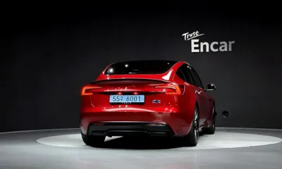 Tesla Model 3 2024, 36931 км, за 37416.31 USD