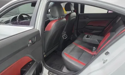 Hyundai Avante 2017, 141626 км, за 6541.13 USD - фото 11