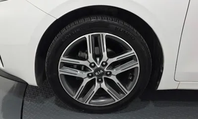 Kia K3 2019, 137061 км, за 6426.41 USD
