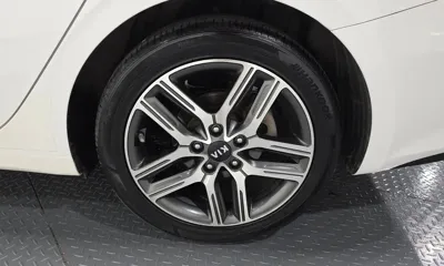 Kia K3 2019, 137061 км, за 6426.41 USD - фото 21