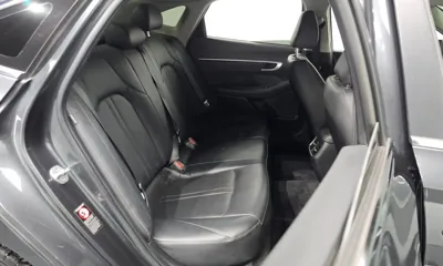 Hyundai Sonata 2022, 117977 км, за 8586.73 USD - фото 11