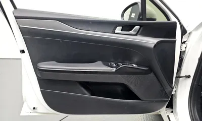 Kia K5 2021, 52950 км, за 13022.81 USD - фото 24