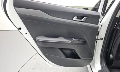 Kia K5 2021, 52950 км, за 13022.81 USD - фото 25