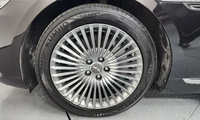 Genesis G90 2019, 135615 км, за 18632.31 USD