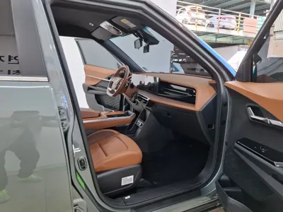 KG_Mobility_Ssangyong Torres 2025, 5194 км, за 16082.45 USD - фото 15