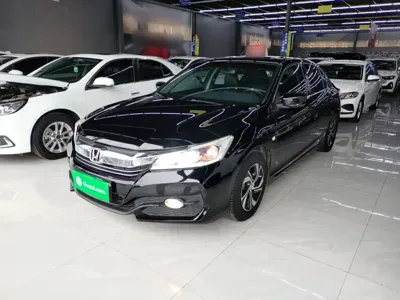 Honda Accord · 2018 год