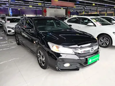 Honda Accord 2018, 99400 км, за 9358.26 USD