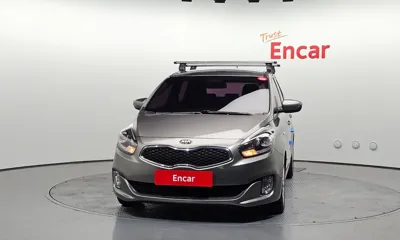 Kia Carens 2014, 180957 км, за 4400.44 USD