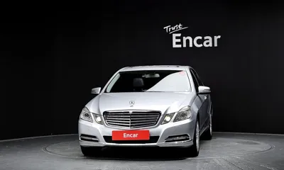 Mercedes-Benz E-Class 2011, 92383 км, за 4138.2 USD