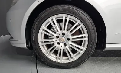 Mercedes-Benz E-Class 2011, 92383 км, за 4138.2 USD