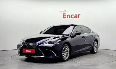Lexus ES · 2019 год