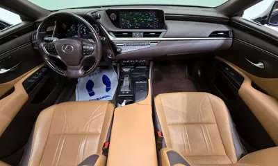 Lexus ES 2019, 109808 км, за 21539.48 USD - фото 7