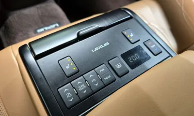 Lexus ES 2019, 109808 км, за 21539.48 USD - фото 18