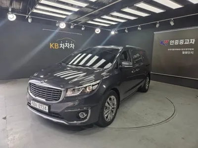Kia Canival · 2016 год