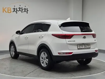 Kia Sportage 2016, 141174 км, за 4891.6 USD