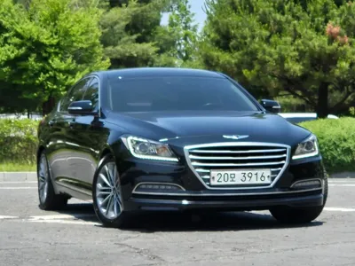 Hyundai Genesis 2015, 102019 км, за 7155.05 USD