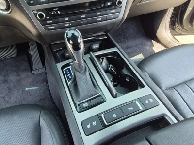 Hyundai Genesis 2015, 102019 км, за 7155.05 USD - фото 13