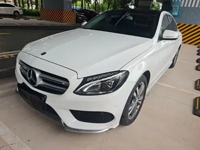 Mercedes-Benz C-Class 2016, 89300 км, за 11432.97 USD