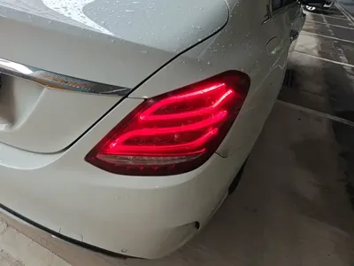 Mercedes-Benz C-Class 2016, 89300 км, за 11432.97 USD - фото 8