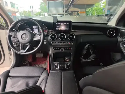 Mercedes-Benz C-Class 2016, 89300 км, за 11432.97 USD - фото 10