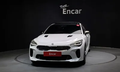 Kia Stinger 2018, 143383 км, за 9846.4 USD